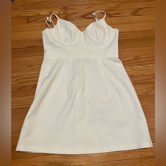 Princess Polly Dresses & Skirts - NOVELLA MINI DRESS WHITE by Princes Polly Size 8